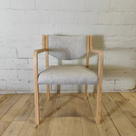 OCTO - ARMCHAIRS
