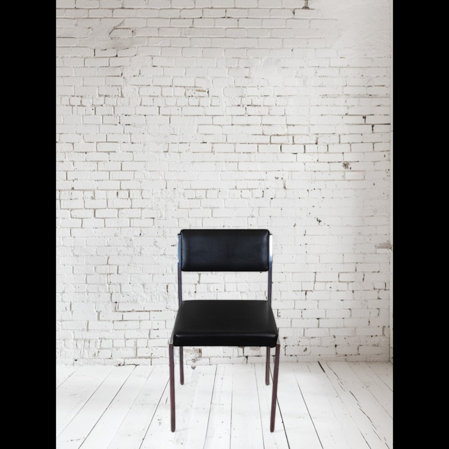 CHAISE VINTAGE CUIR