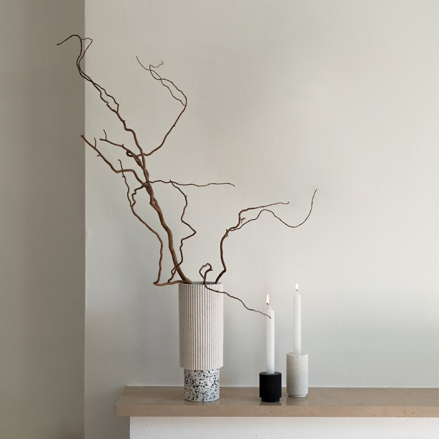 COLOSSE dried flower vase
