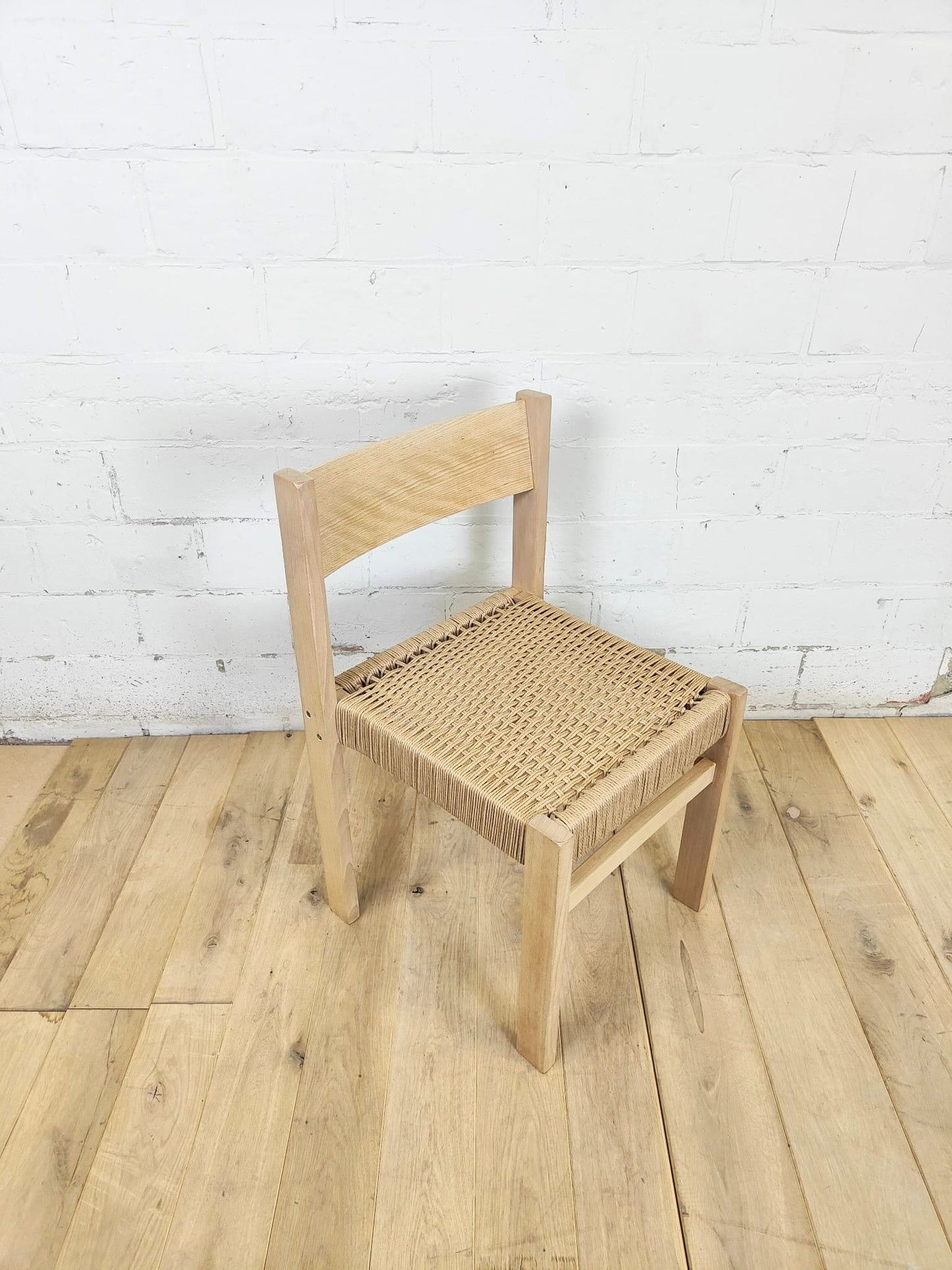 OCTO - ARMCHAIRS