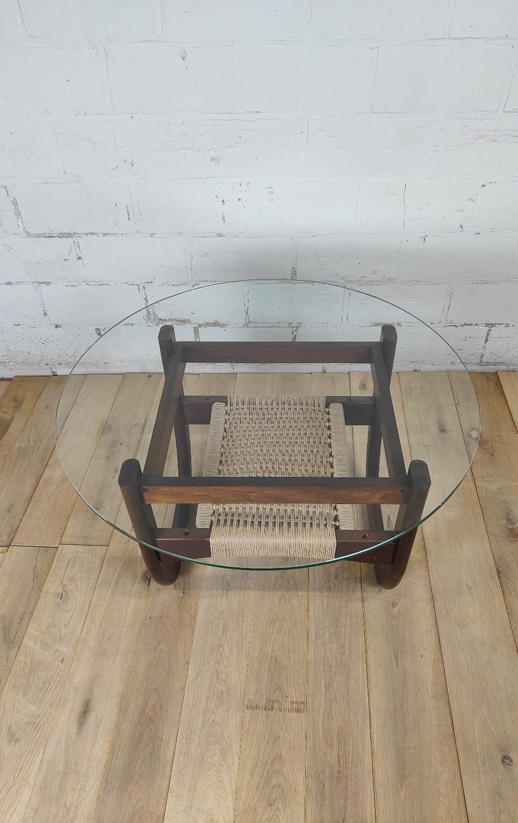 TABLE SALON TYPE SCANDINAVE