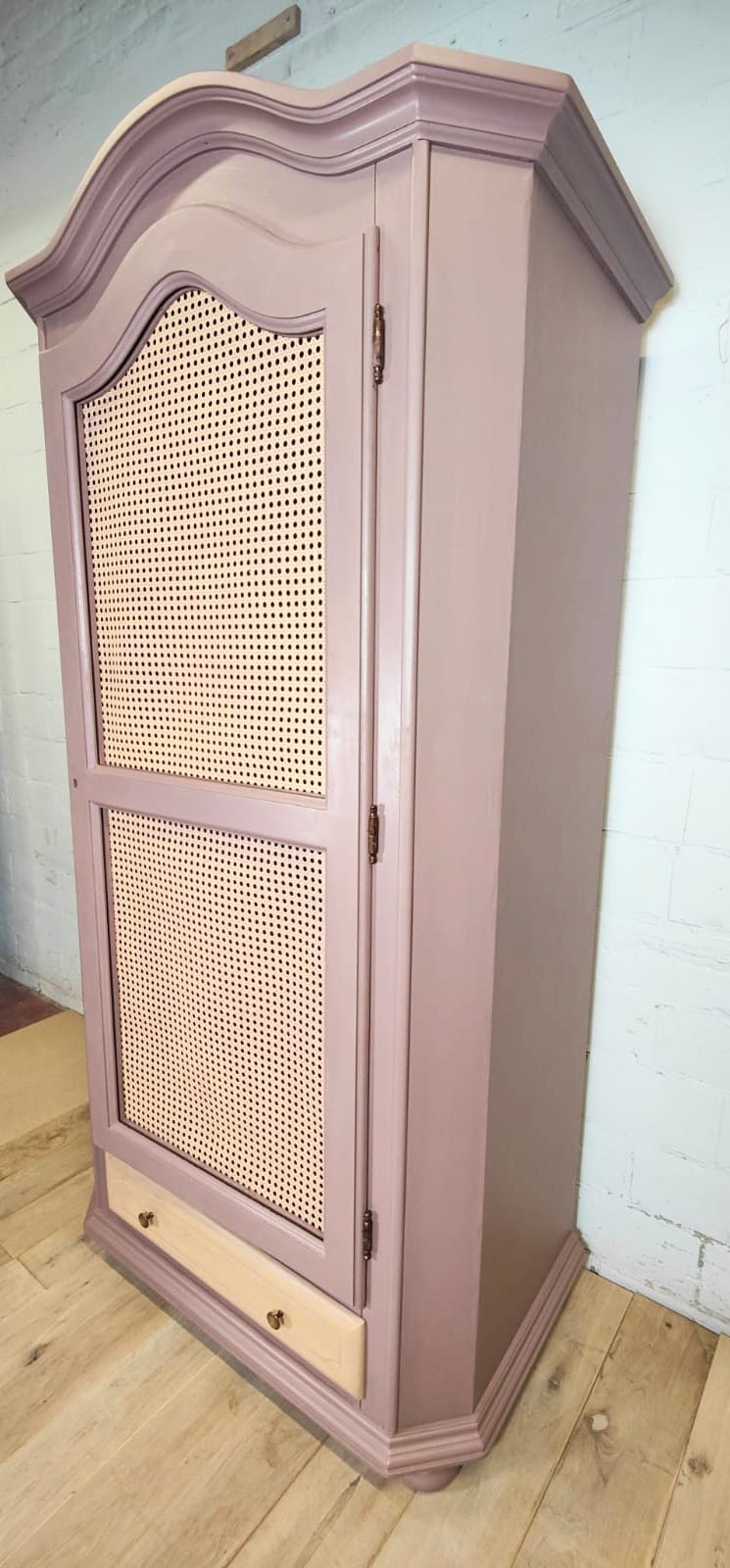 MEUBLE DRAPIER