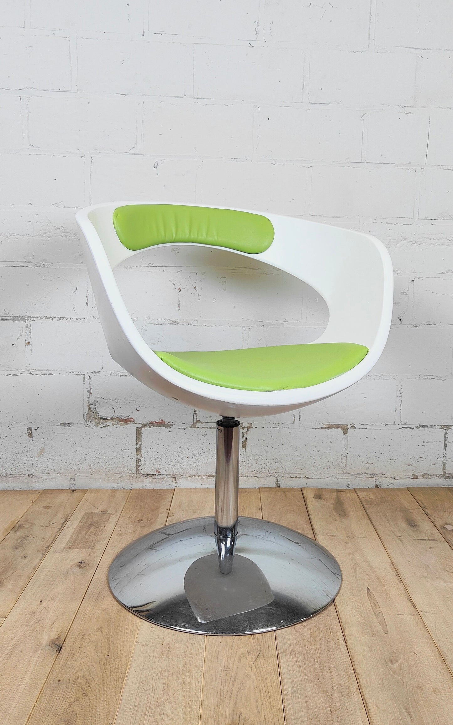 Fauteuil pivotant Space Age