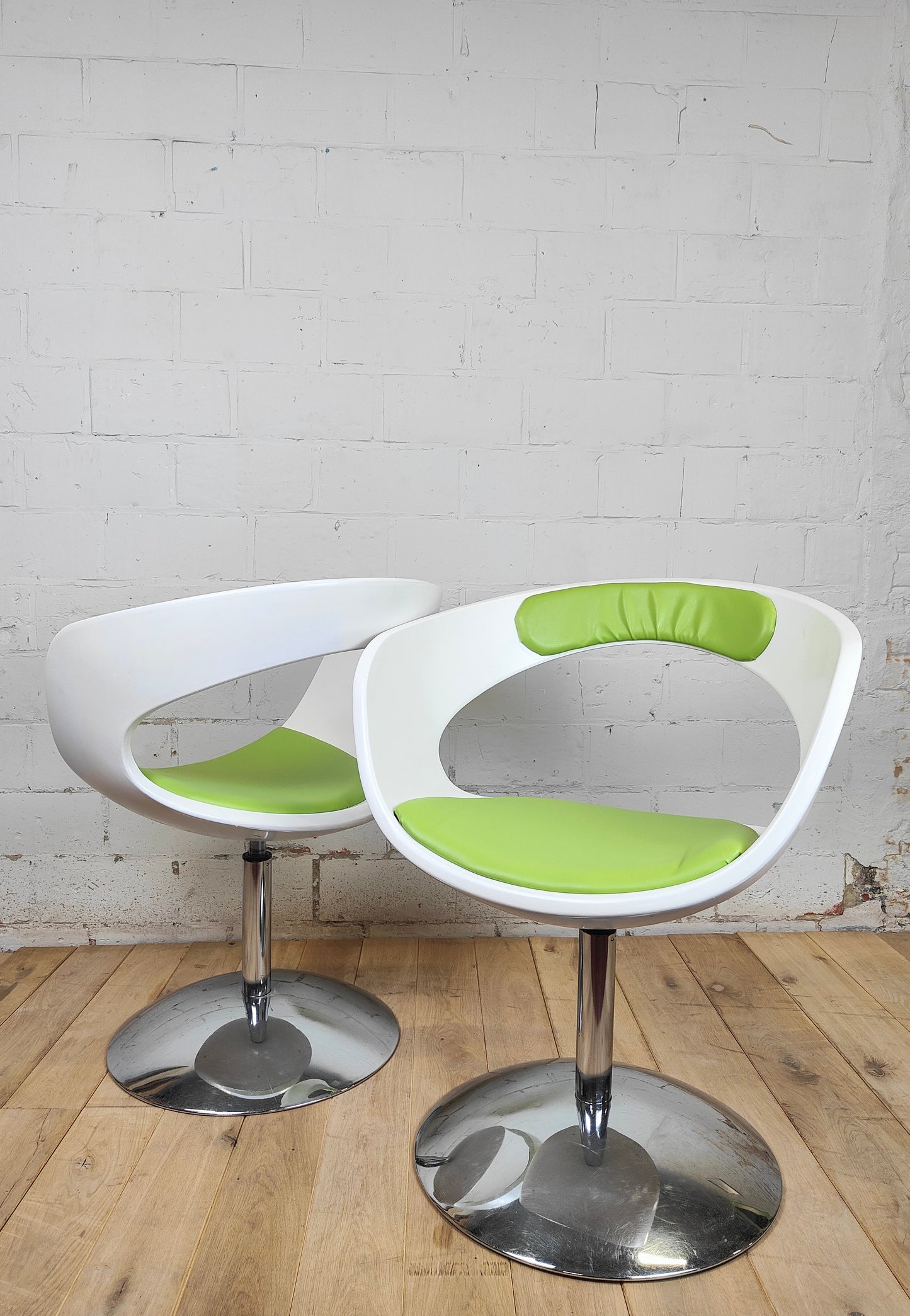 Fauteuil pivotant Space Age