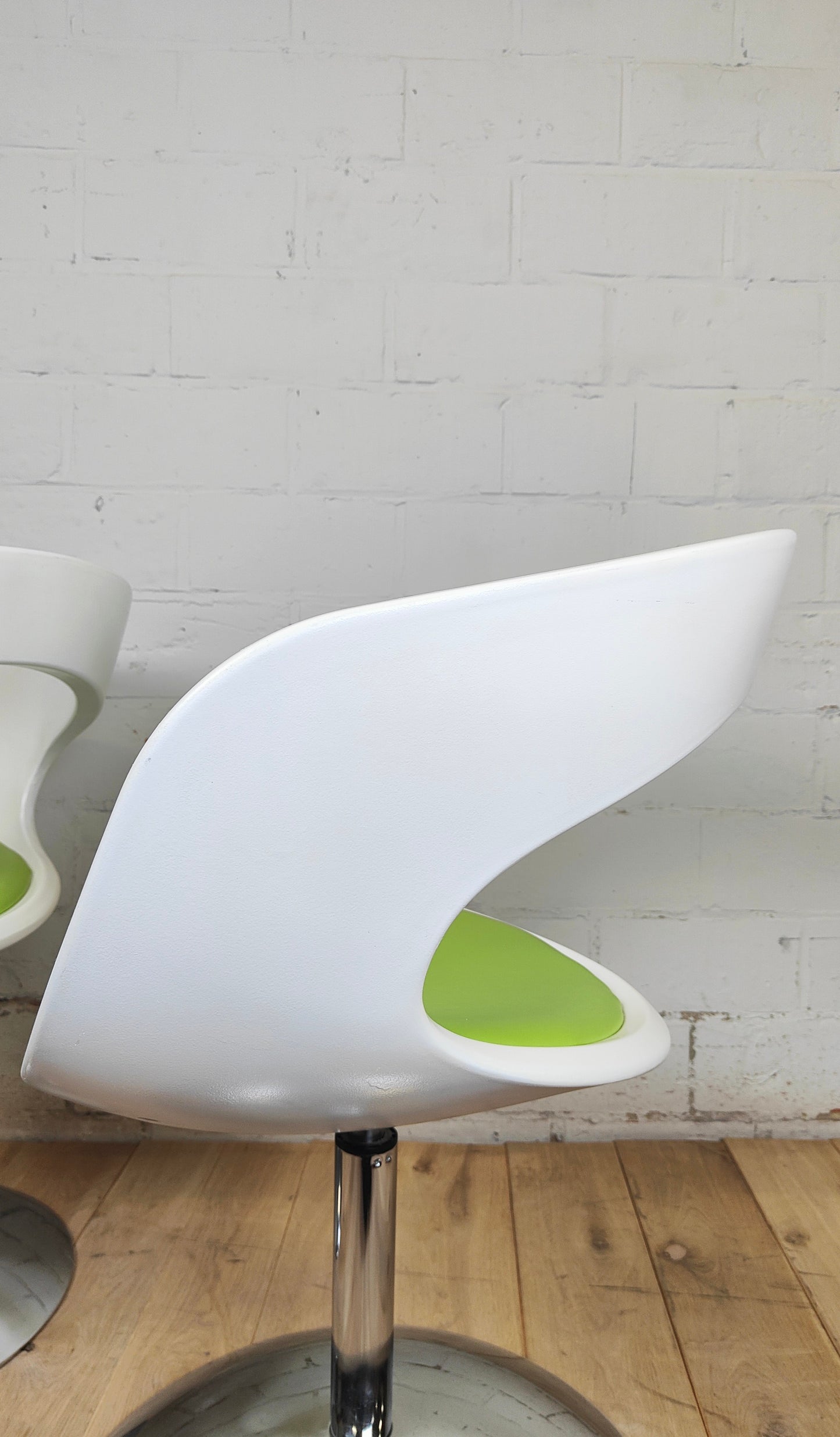Fauteuil pivotant Space Age