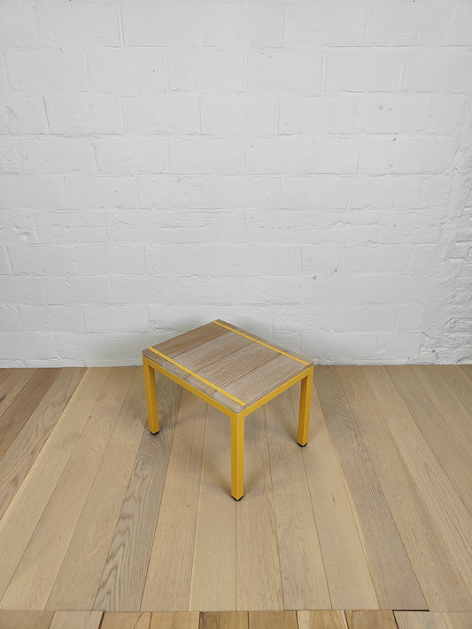 PETiTE TABLE D'APPOINT INDUSTRIELLE