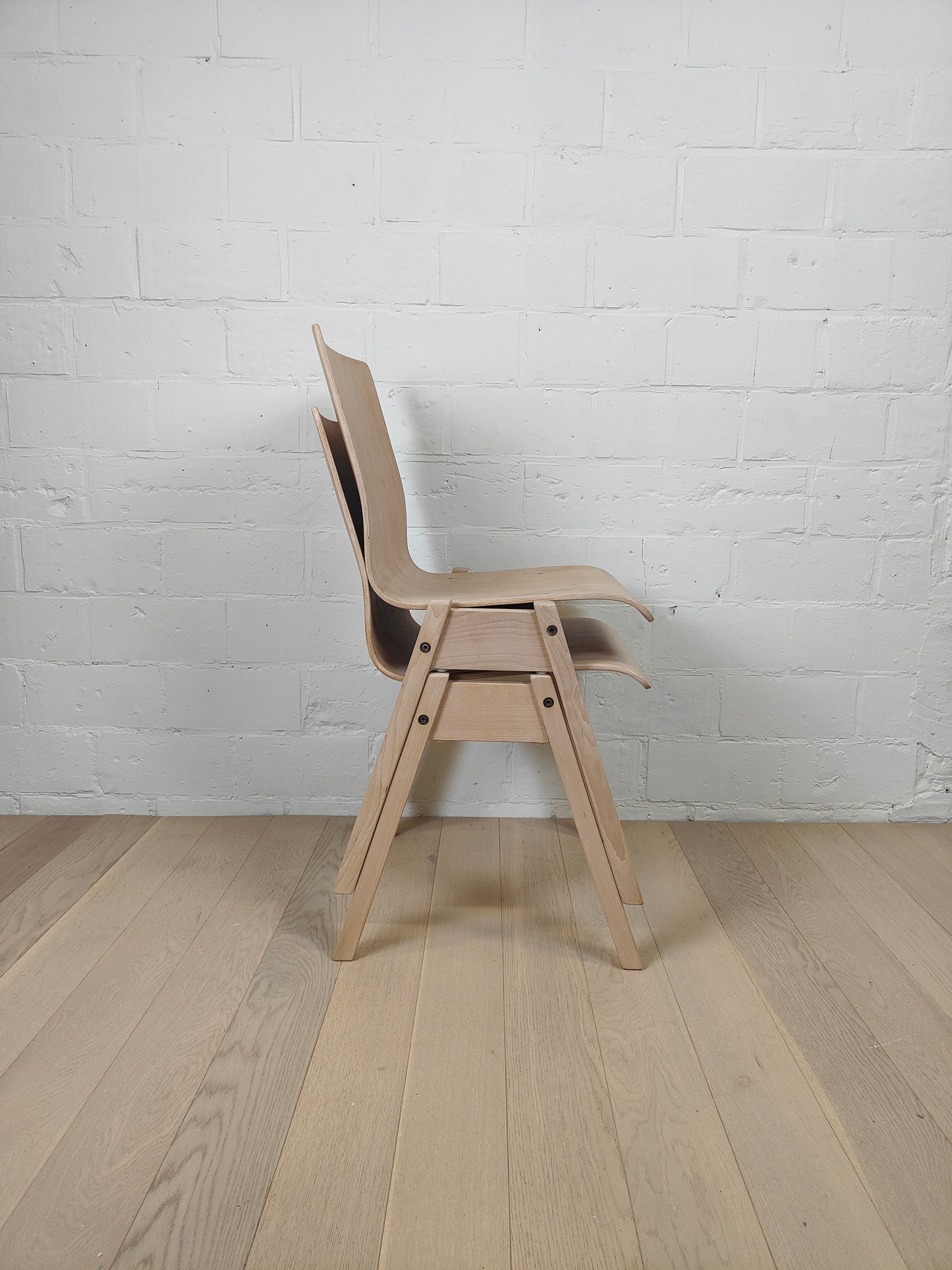 OCTO - ARMCHAIRS