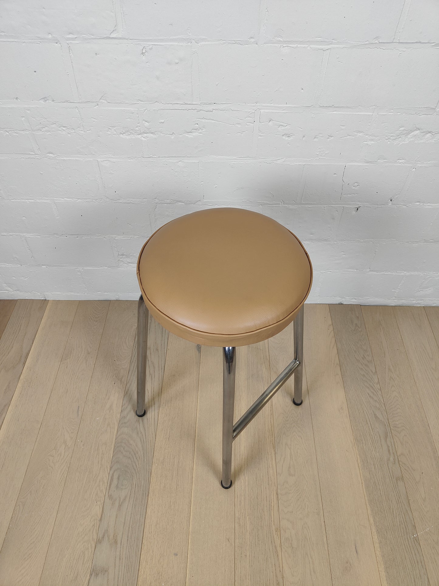 TABOURET DE BAR CUIR