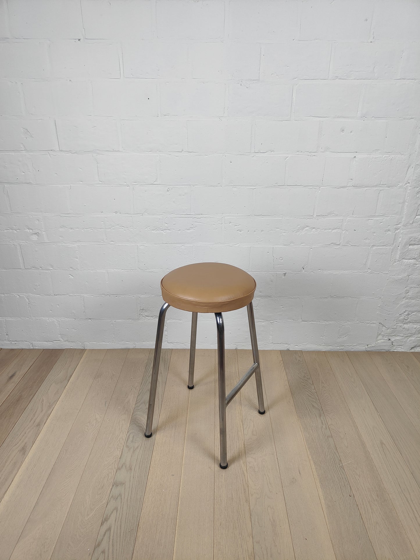 TABOURET DE BAR CUIR