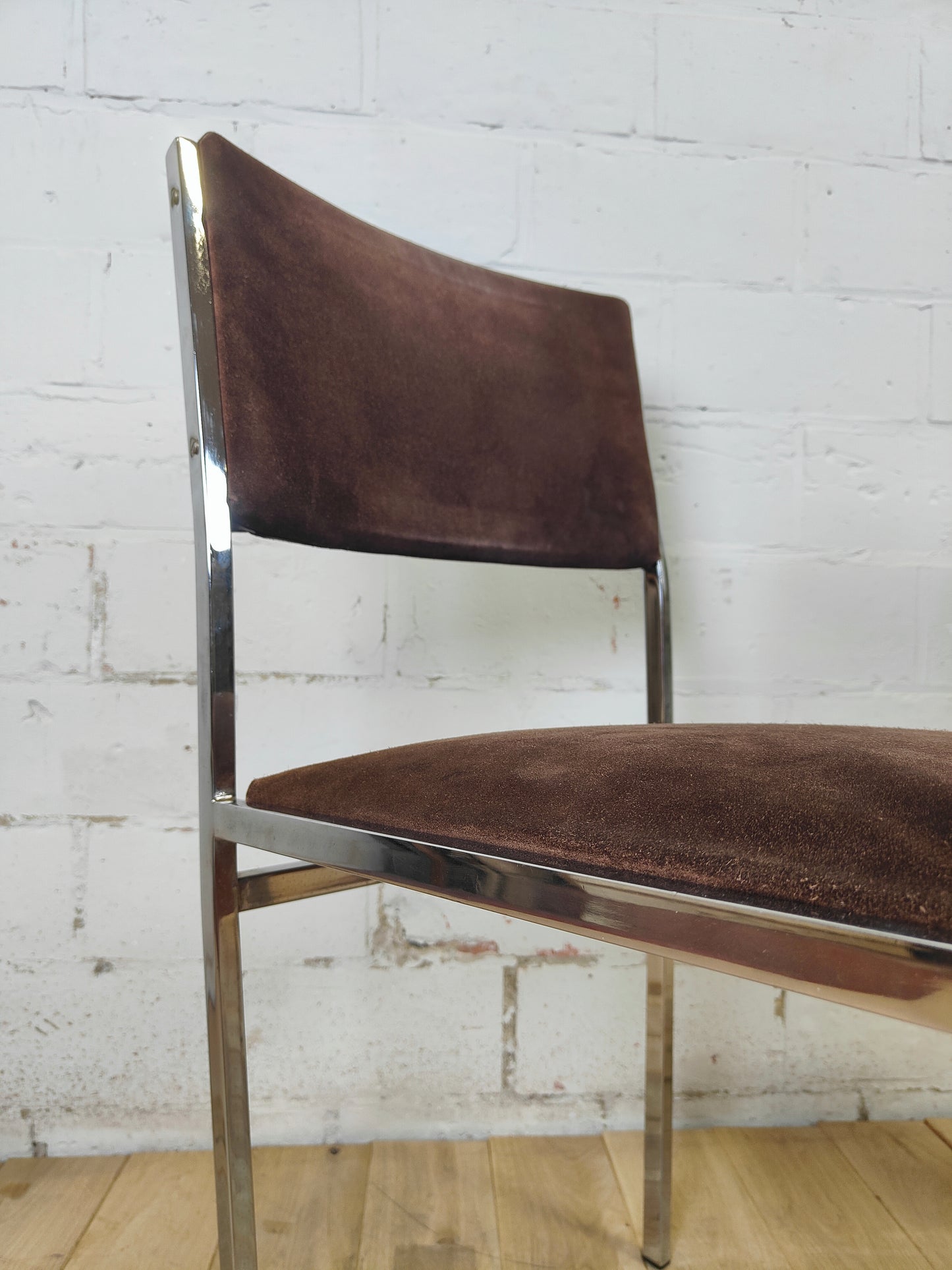 CHAISES VINTAGE NUBUCK & CHROME (2 disponibles)