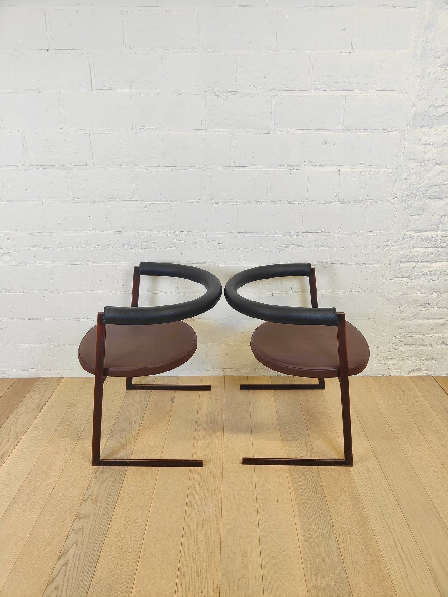 OCTO - ARMCHAIRS