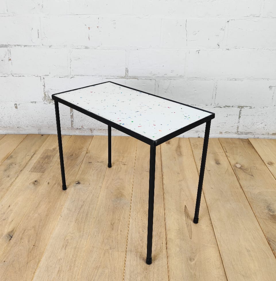 PETITE TABLE D'APPOINT - Plastique recyclé