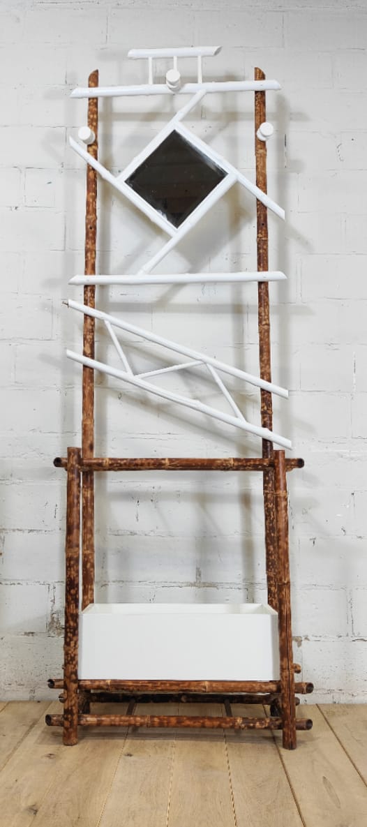 AUGUSTINE - VINTAGE TABLE